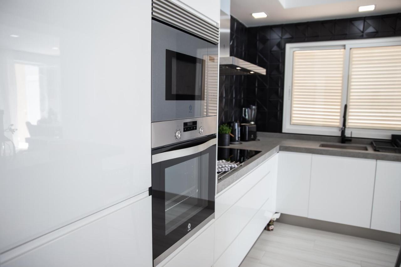 Spacious 200 Sq.M. Penthouse With Sea View Terraces Torremolinos Exterior photo