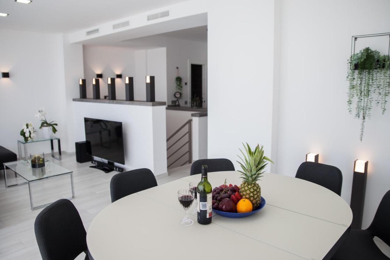Spacious 200 Sq.M. Penthouse With Sea View Terraces Torremolinos Exterior photo