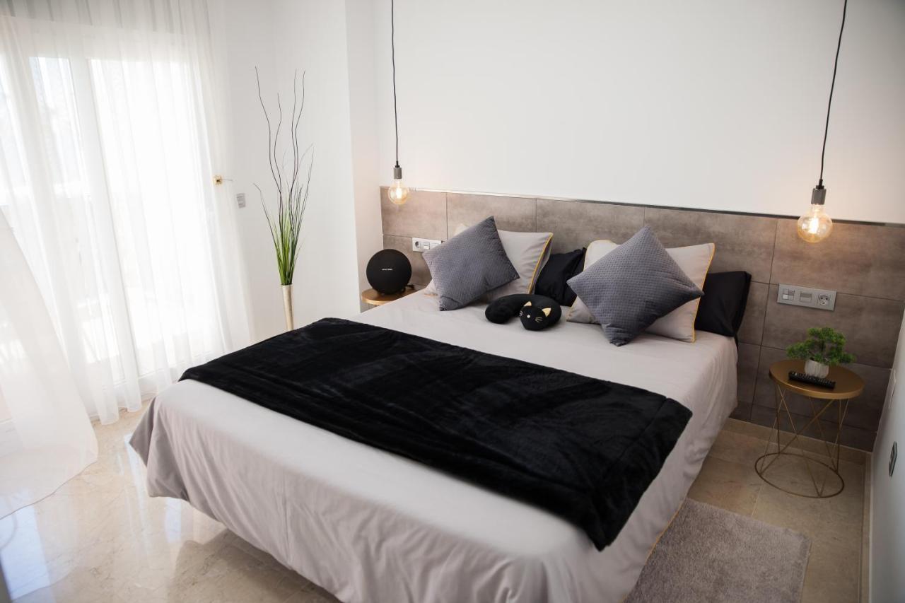 Spacious 200 Sq.M. Penthouse With Sea View Terraces Torremolinos Exterior photo
